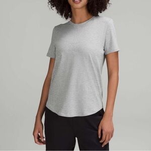 LULULEMON ATHLETICA, LOVE CREWNECK TEE, “Light Gray” Short Sleeve, SZ 10